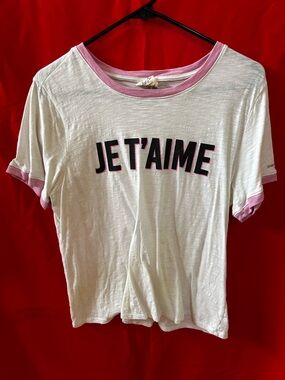 MOTHER White Graphic Tee with Pink Trim - JE T'AIME